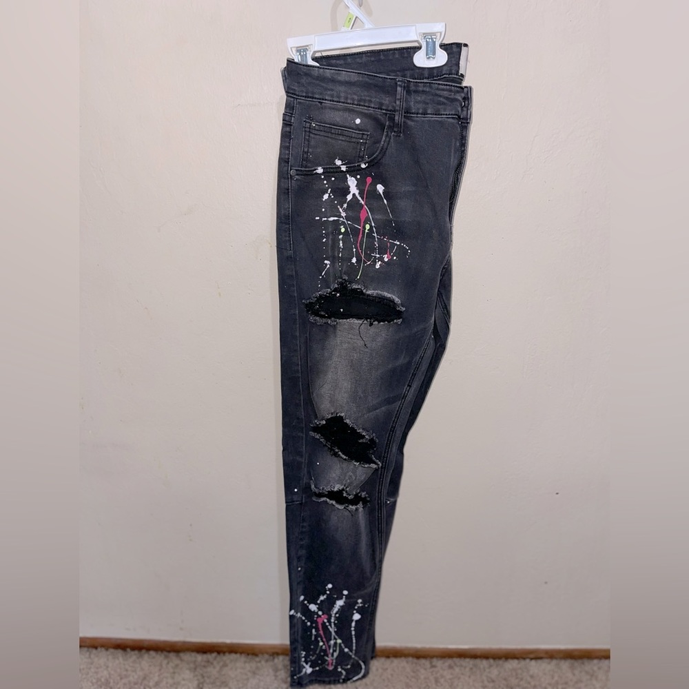 KDNK Black w/ Paint Splatter Jeans. Size: 36